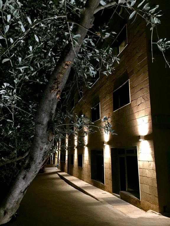 L'Hotel De Mon Pere Byblos Bagian luar foto